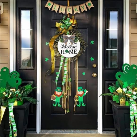 Interchangeable Welcome Sign - Wooden Welcome Wreath with 16 Holiday Icons - Picture 2 of 7